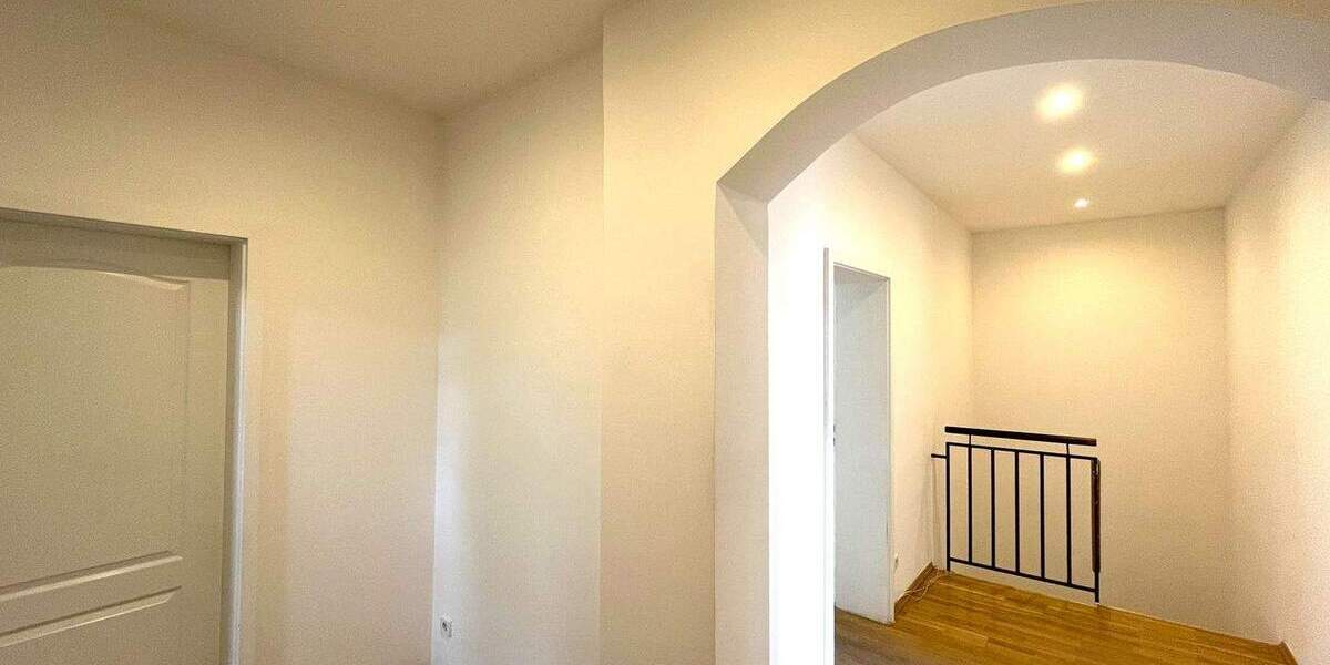 Etagenwohnung Markkleeberg - 3 Zimmer, 118 m&sup2;, 395.000&euro; | Angebot:25749300