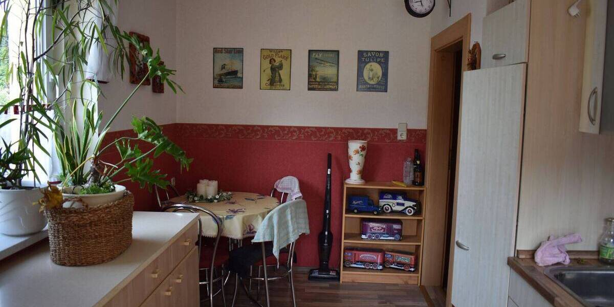 Mehrfamilienhaus, Wohnhaus Grimma - 9 Zimmer, 206 m&sup2;, 299.000&euro; | Angebot:25682184