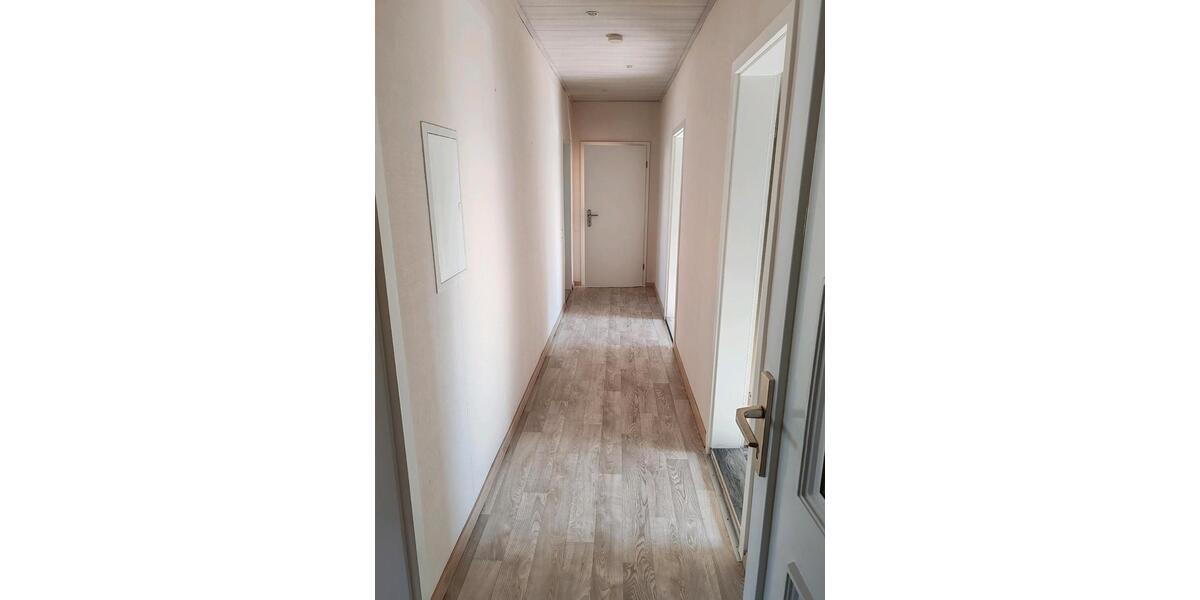 Etagenwohnung Landsberg - 3 Zimmer, 80 m&sup2;, 640&euro; | Angebot:25620766