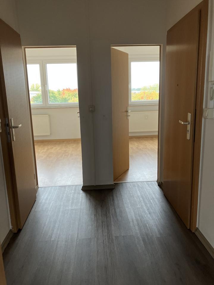 6 Zimmerwohnung mit 2 Balkonen zimmer