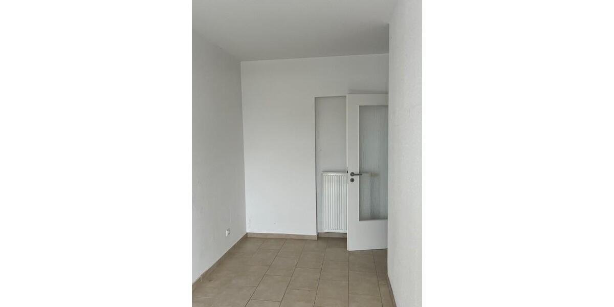Etagenwohnung Leipzig Ost - 2 Zimmer, 62 m&sup2;, 492&euro; | Angebot:25351060