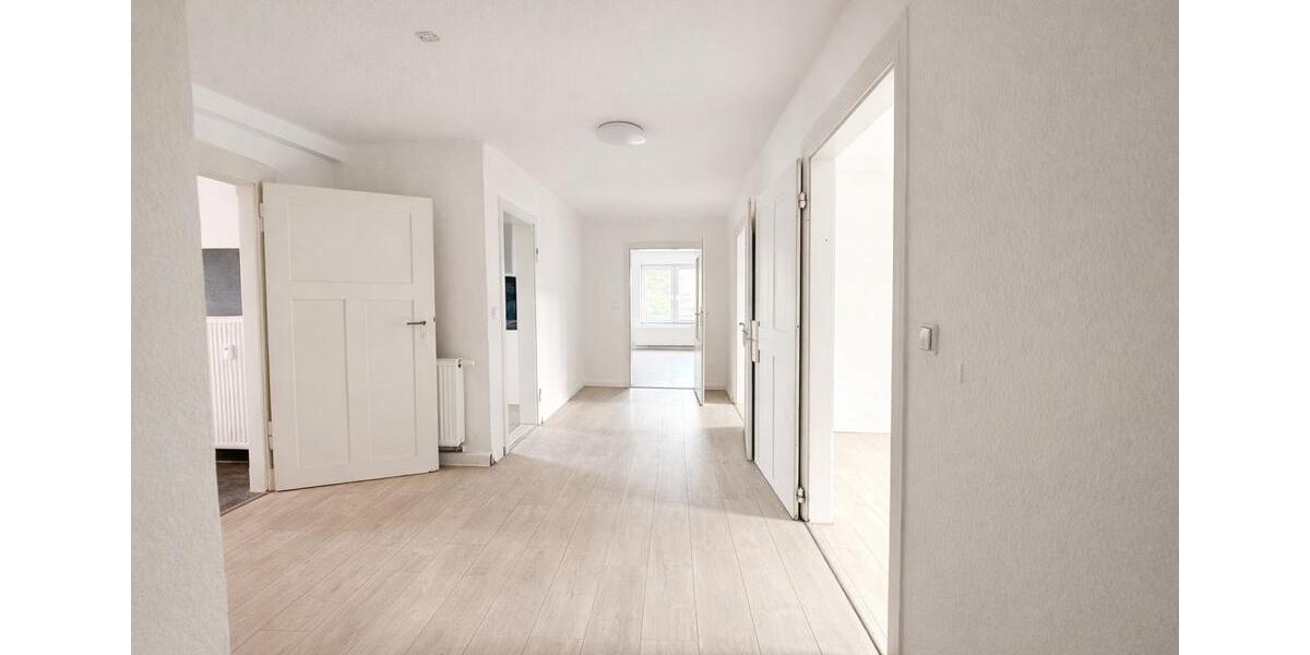 Maisonettenwohnung Delitzsch - 8 Zimmer, 196 m&sup2;, 1.186&euro; | Angebot:25758689
