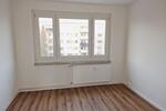 Etagenwohnung Zwenkau - 2 Zimmer, 60 m&sup2;, 375&euro; | Angebot:25845972