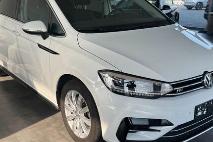 VW Touran 79.800 km 24.999 &euro; Leipzig 04317