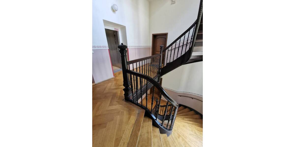 Etagenwohnung Leipzig Zentrum-Südost - 2 Zimmer, 74 m&sup2;, 745&euro; | Angebot:26142456