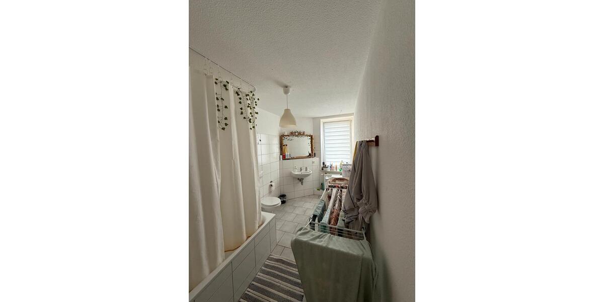 Etagenwohnung Leipzig Altwest - 1 Zimmer, 15 m&sup2;, 236&euro; | Angebot:26665609