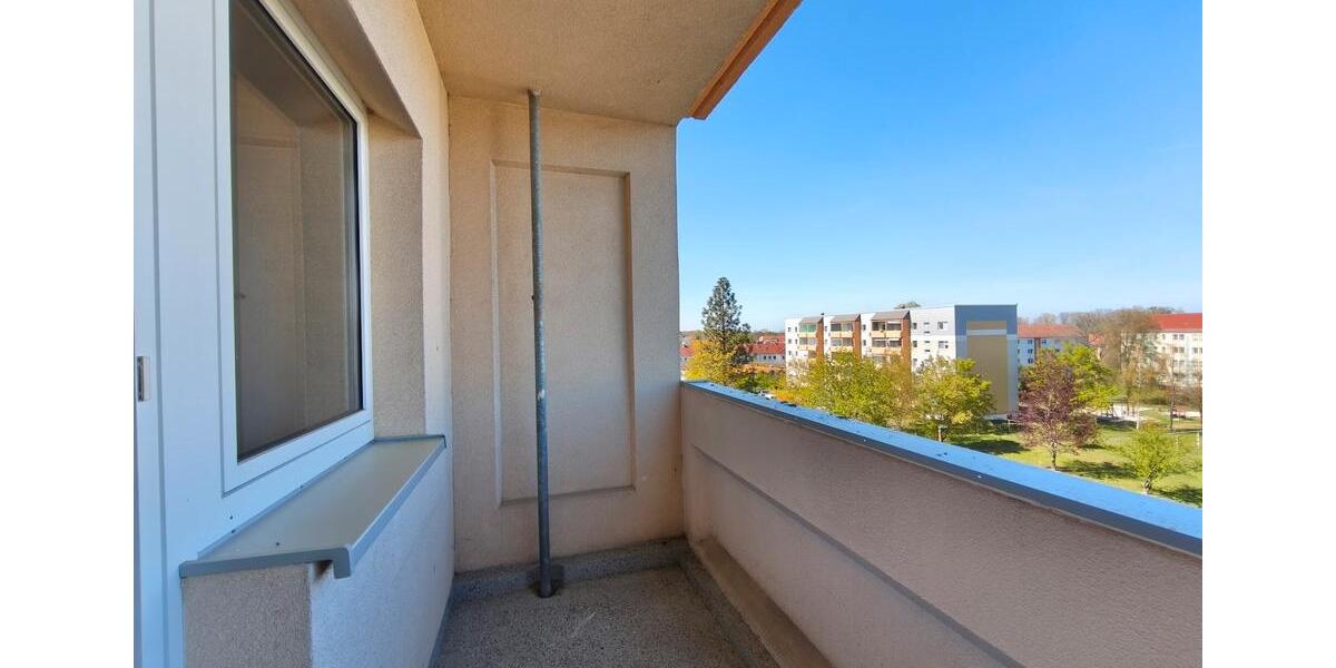 Etagenwohnung Bad Lausick - 2 Zimmer, 49 m&sup2;, 270&euro; | Angebot:26334763