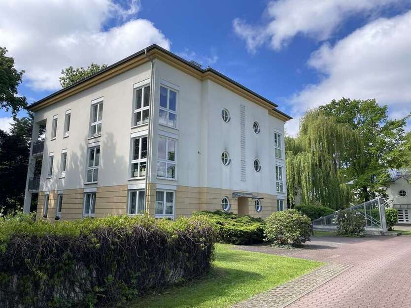 Wohnung zum Kaufen in Großdeuben 299.900 € 85.5 m²