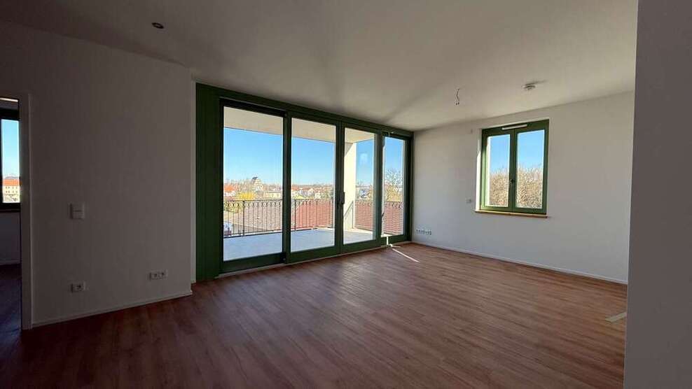 Wohnung zum Mieten in Rötha 1.140 € 76 m²