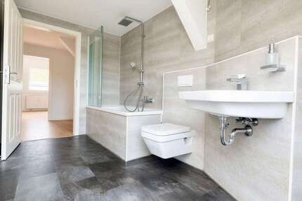 Wohnung Leipzig Stötteritz - 4 Zimmer, 75 m&sup2;, 1.079&euro; | Angebot:26592805