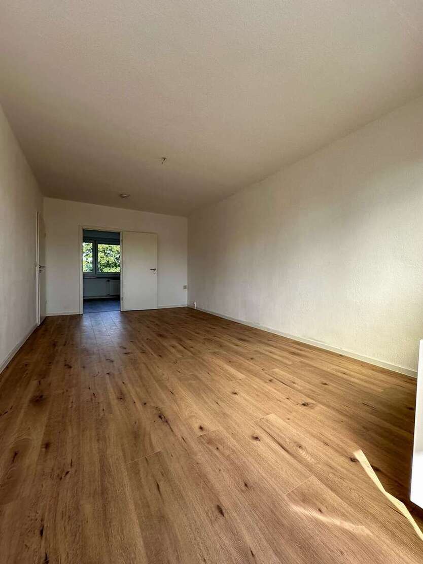 7,22 % Sollrendite - Frisch sanierte 3-Zimmer-Wohnung mit Balkon im Leipziger Neuseenland 3 zimmer