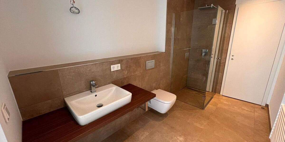 Etagenwohnung Leipzig Leutzsch - 5 Zimmer, 222 m&sup2;, 1.298.500&euro; | Angebot:25677352