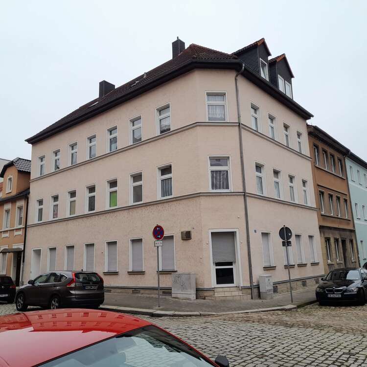 Wohnung zum Mieten in Weißenfels 250 € 38.4 m²
