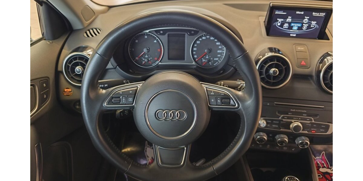 Audi A1 1.6 TDI Sport/Xenon Plus/MMI/Teilleder/17´´ 117.089 km 13.990 &euro; Leipzig 04347