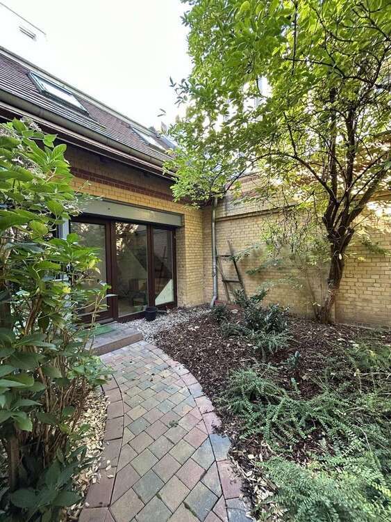Wohnung zum Kaufen in Leipzig 340.000 € 89.82 m²