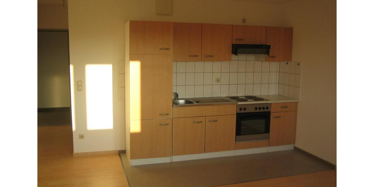 Dachgeschoßwohnung Naunhof - 1 Zimmer, 30 m&sup2;, 270&euro; | Angebot:25305410