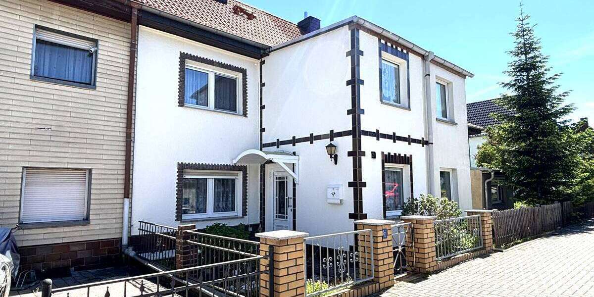 Einfamilienhaus Sandersdorf-Brehna Brehna - 8 Zimmer, 147 m&sup2;, 113.000&euro; | Angebot:26882909