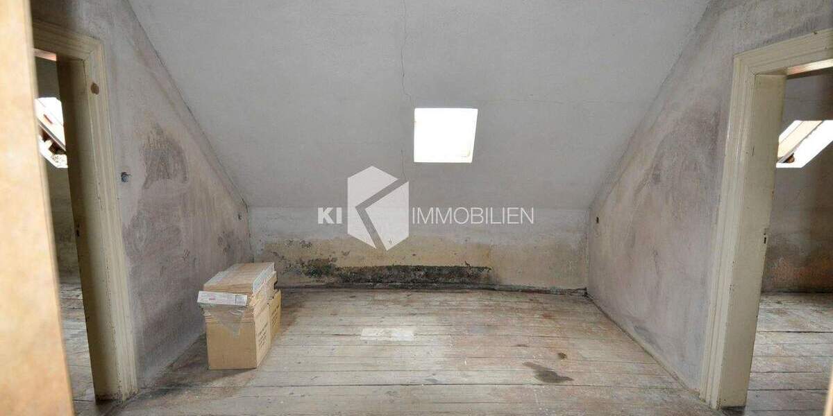 Reihenmittelhaus Regis-Breitingen Breitingen - 7 Zimmer, 120 m&sup2;, 58.000&euro; | Angebot:25672475