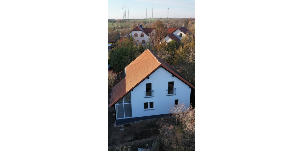 Einfamilienhaus Hohenmölsen - 5 Zimmer, 121 m&sup2;, 349.000&euro; | Angebot:25924980