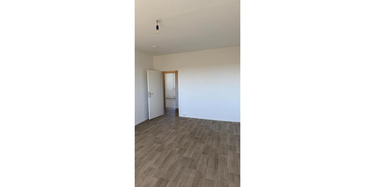 Etagenwohnung Leipzig Lausen-Grünau - 2 Zimmer, 56 m&sup2;, 445&euro; | Angebot:26236328