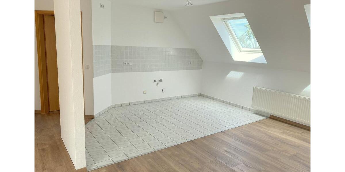 Dachgeschoßwohnung Leipzig Nord - 2 Zimmer, 65 m&sup2;, 620&euro; | Angebot:25720227