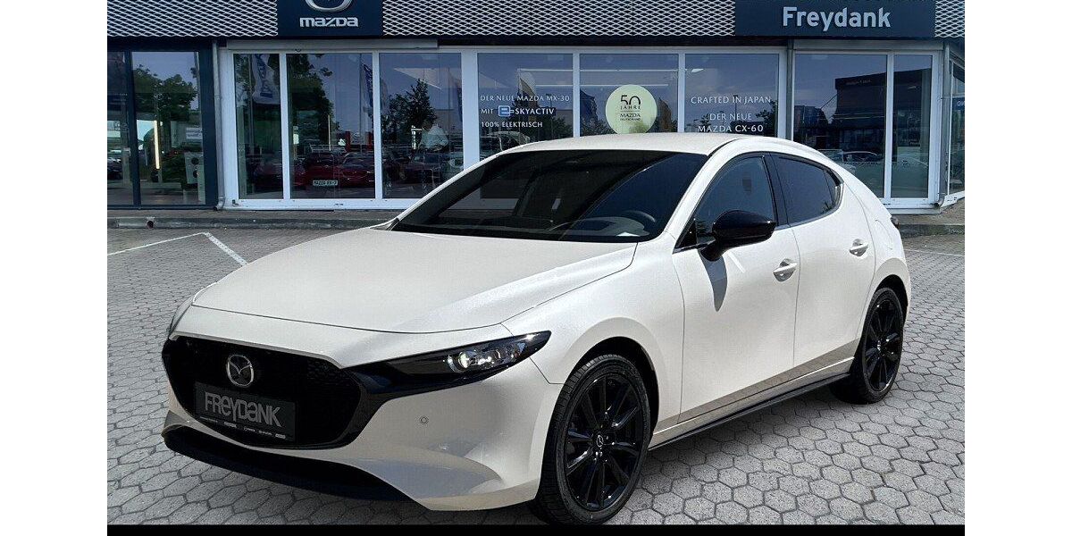 Mazda 3 7.938 km 26.490 &euro; Leipzig 04178