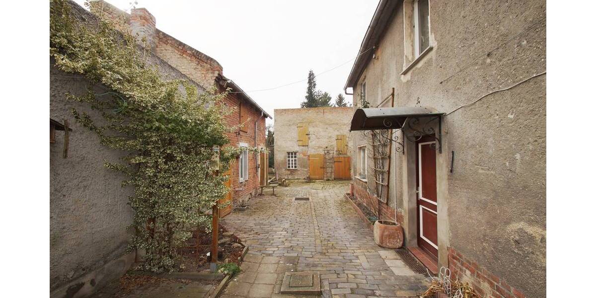 Einfamilienhaus Hohenmölsen Zembschen - 6 Zimmer, 120 m&sup2;, 56.000&euro; | Angebot:25773774