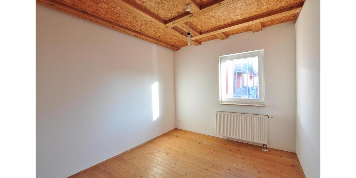 Einfamilienhaus Markkleeberg - 8 Zimmer, 164 m&sup2;, 2.497&euro; | Angebot:25433483