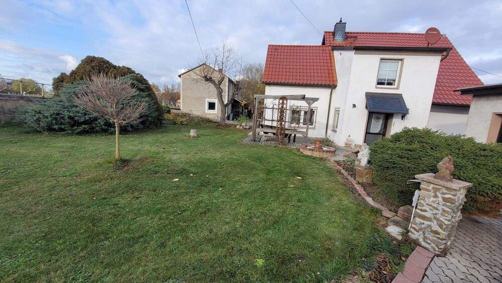 Einfamilienhaus Borna Kesselshain - 6 Zimmer, 122 m&sup2;, 290.000&euro; | Angebot:25770725