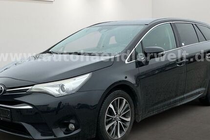 Toyota Avensis 106.809 km 8.499 &euro; Brehna 06796