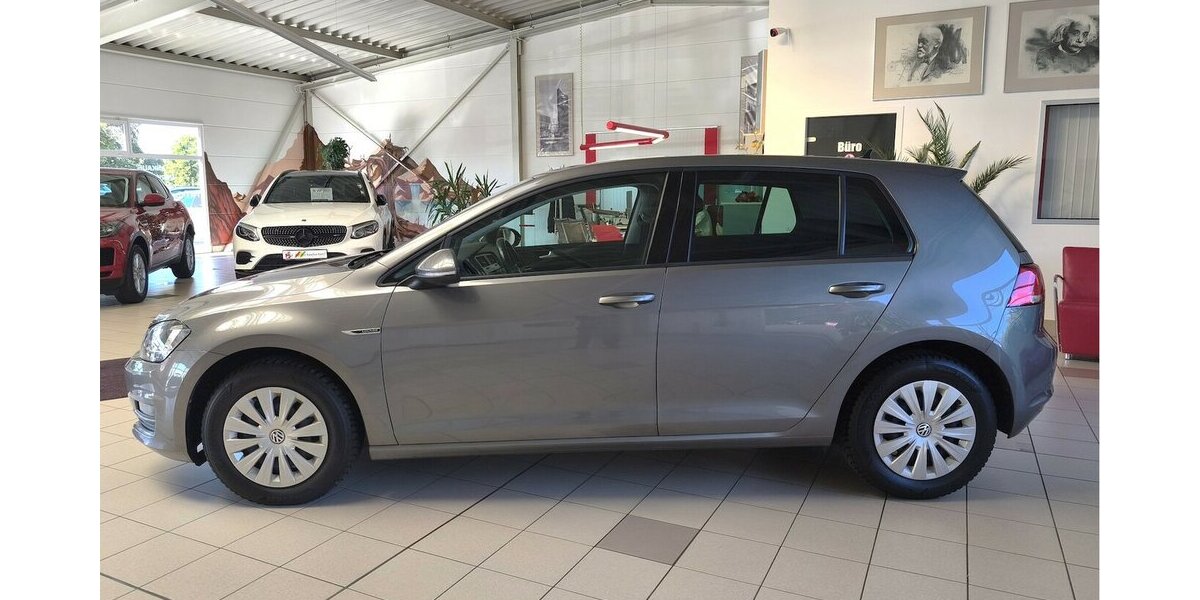 VW Golf Lounge 1.4 /Bi-Xenon/Navi/Tempo/Ahk 78.284 km 13.990 &euro; Leipzig 04347