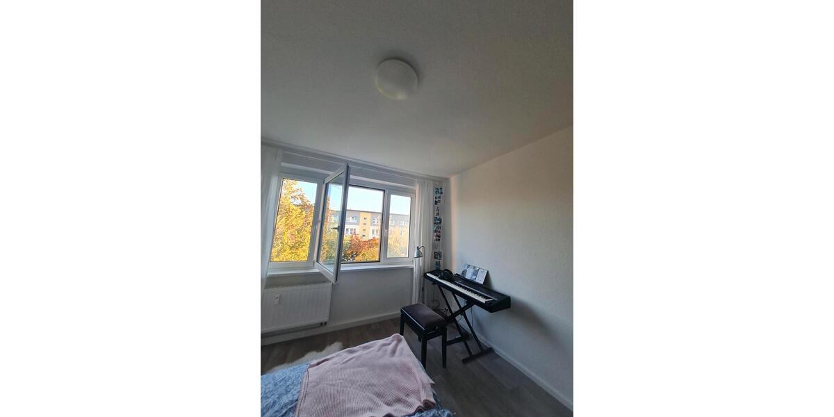 Etagenwohnung Leipzig Süd - 2 Zimmer, 46 m&sup2;, 472&euro; | Angebot:26505895