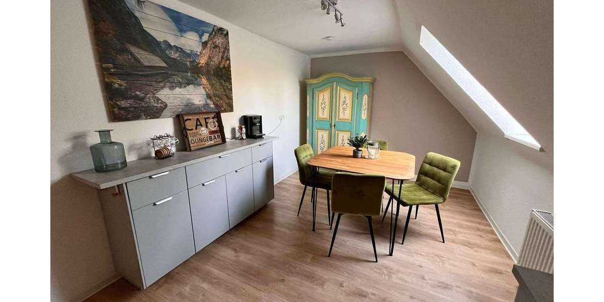 Etagenwohnung Zwenkau - 4 Zimmer, 91 m&sup2;, 225.000&euro; | Angebot:23914800