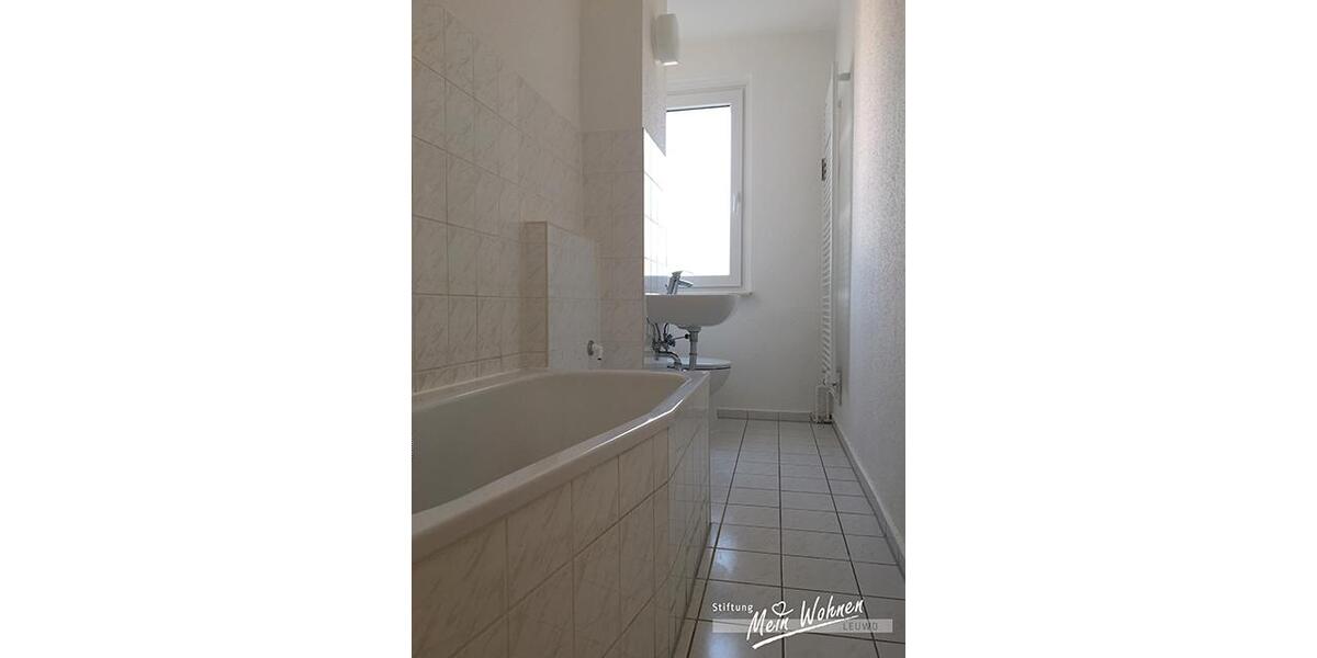 Etagenwohnung Bad Dürrenberg - 2 Zimmer, 49 m&sup2;, 308&euro; | Angebot:26085435