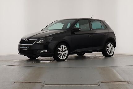 Skoda Fabia 15.100 km 14.889 &euro; Leipzig 04103