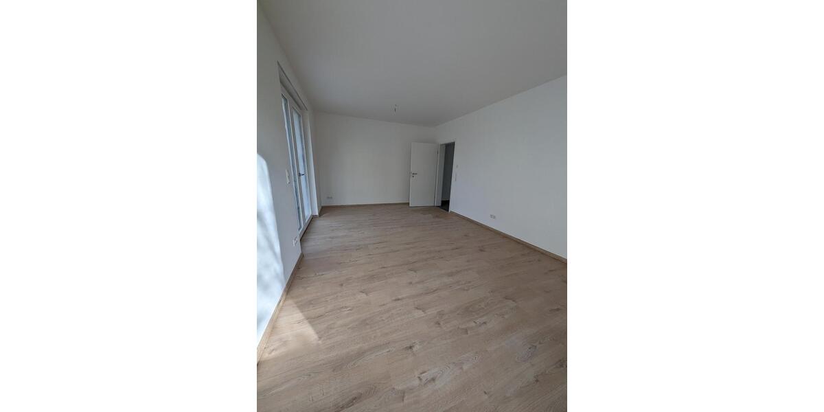 Reihenhaus Delitzsch - 5 Zimmer, 135 m&sup2;, 1.499&euro; | Angebot:25550897