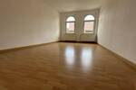 Etagenwohnung Lützen - 4 Zimmer, 120 m&sup2;, 900&euro; | Angebot:26797660
