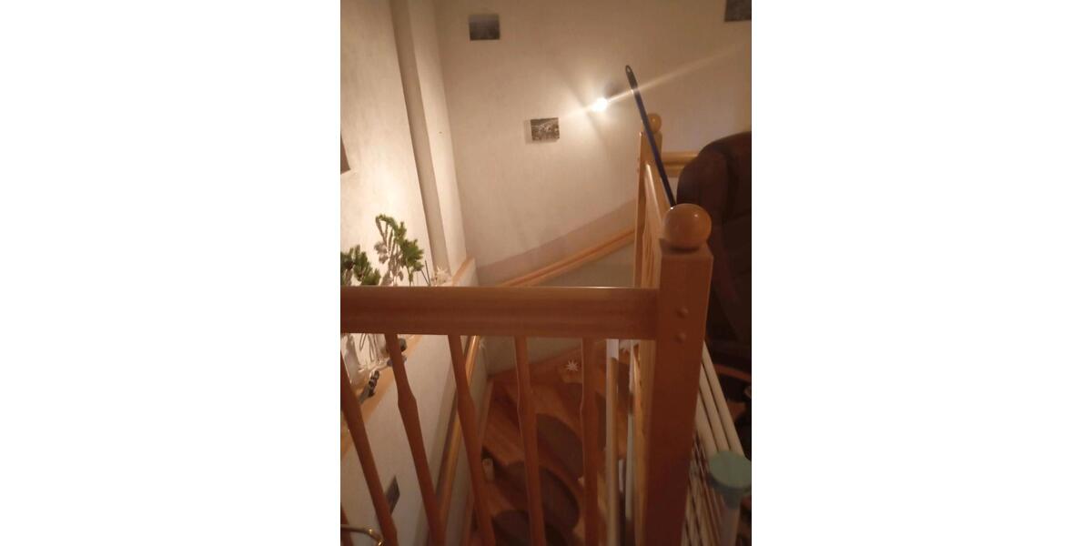Einfamilienhaus Bad Dürrenberg - 7 Zimmer, 140 m&sup2;, 450.000&euro; | Angebot:27225181
