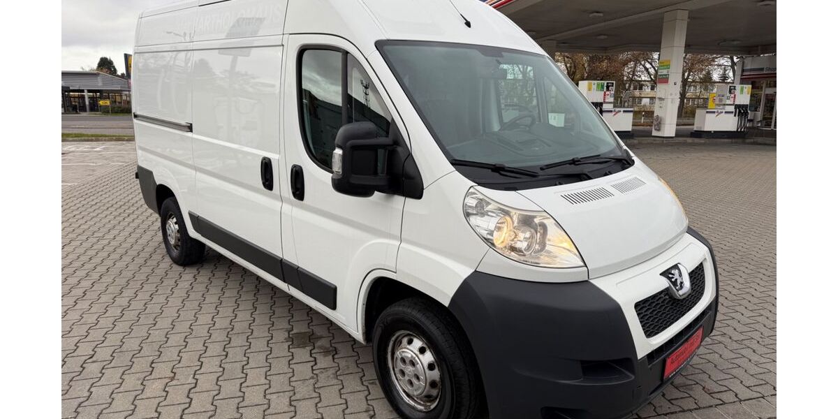 Peugeot Boxer 127.000 km 8.899 &euro; Leipzig 04328