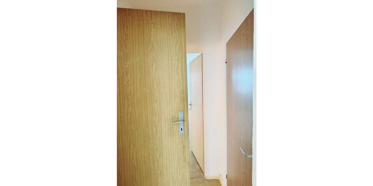 Erdgeschoßwohnung Kitzscher - 1 Zimmer, 39 m&sup2;, 130&euro; | Angebot:25238416