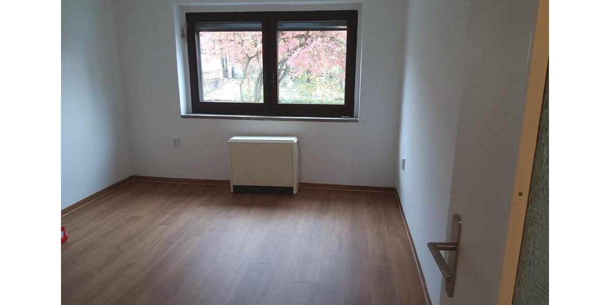 Einfamilienhaus Wurzen - 4 Zimmer, 105 m&sup2;, 1.300&euro; | Angebot:23842839