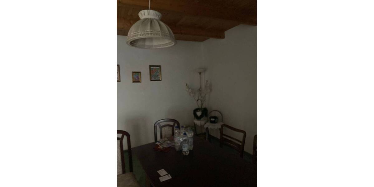 Mehrfamilienhaus, Wohnhaus Bad Lausick - 8 Zimmer, 235 m&sup2;, 159.000&euro; | Angebot:26142639