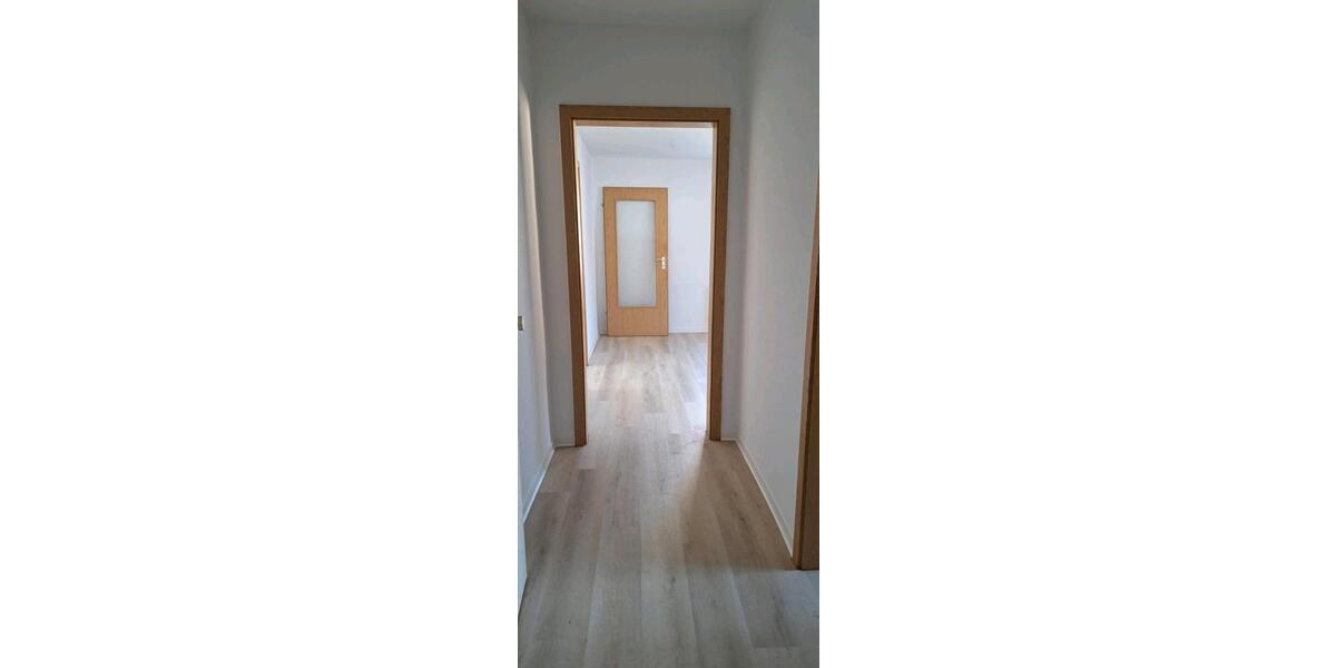 Etagenwohnung Böhlen - 1 Zimmer, 40 m&sup2;, 470&euro; | Angebot:26299931