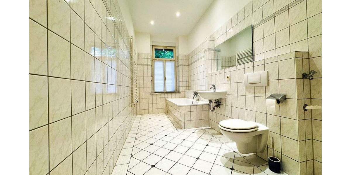 Etagenwohnung Leipzig Zentrum-Nord - 3 Zimmer, 108 m&sup2;, 1.190&euro; | Angebot:26528347