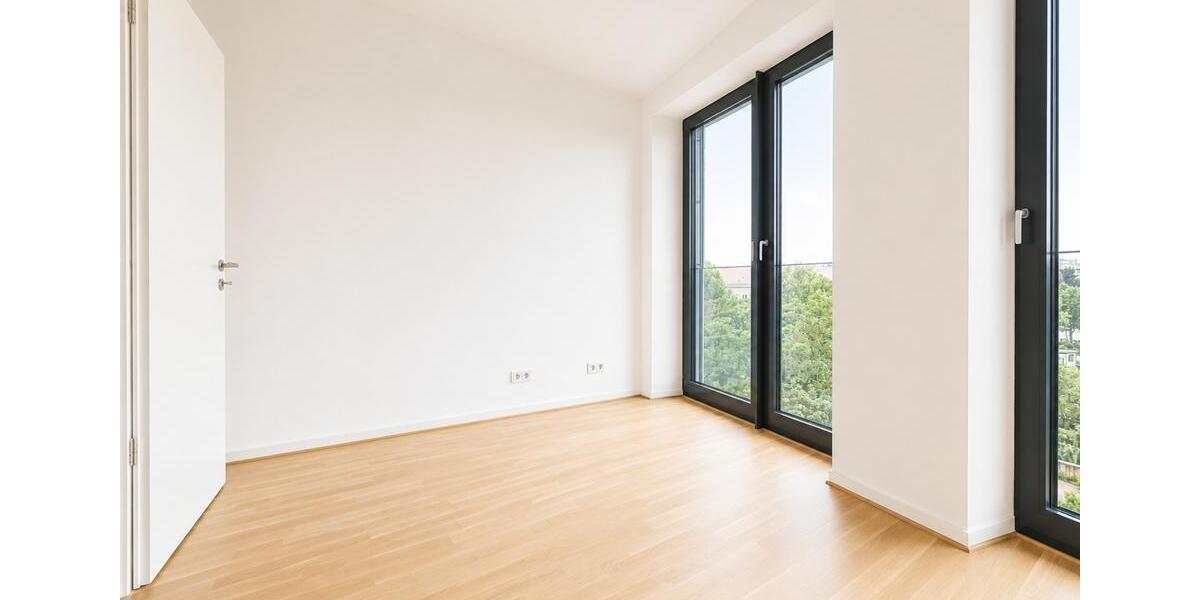 Dachgeschoßwohnung Leipzig Mitte - 3 Zimmer, 77 m&sup2;, 1.385&euro; | Angebot:26677010
