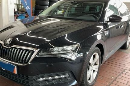 Skoda Superb 99.718 km 20.990 &euro; Leipzig 04347