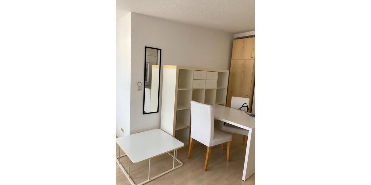 Dachgeschoßwohnung Leipzig Nord - 1 Zimmer, 25 m&sup2;, 420&euro; | Angebot:25282383