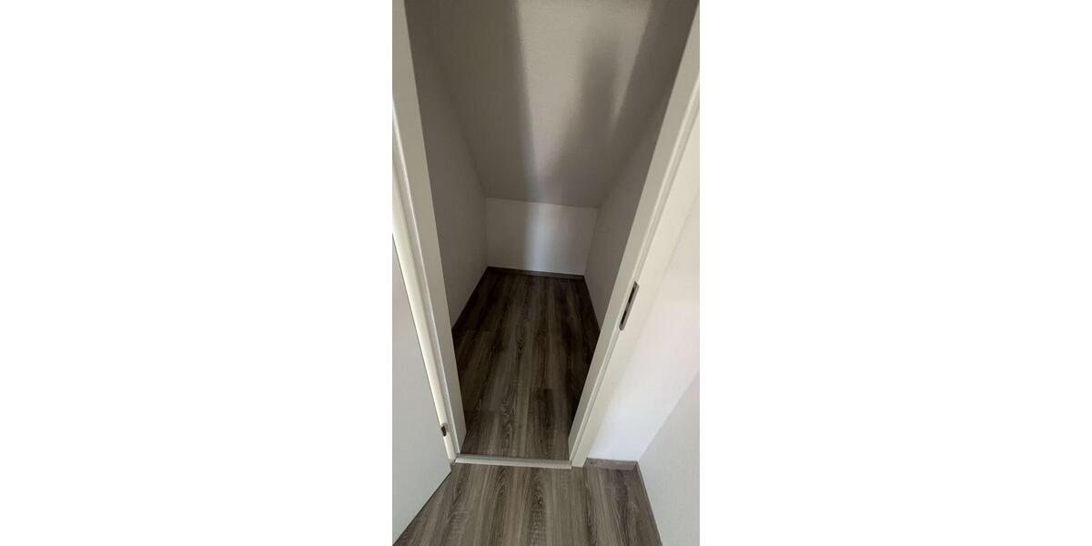 S-Bahn&Badesee,&Wohngenuß im Grünen, HomeofficePendeln(30Min. LEIPZIG), hilfsbereite Nachbarn,VIDEO 2 zimmer