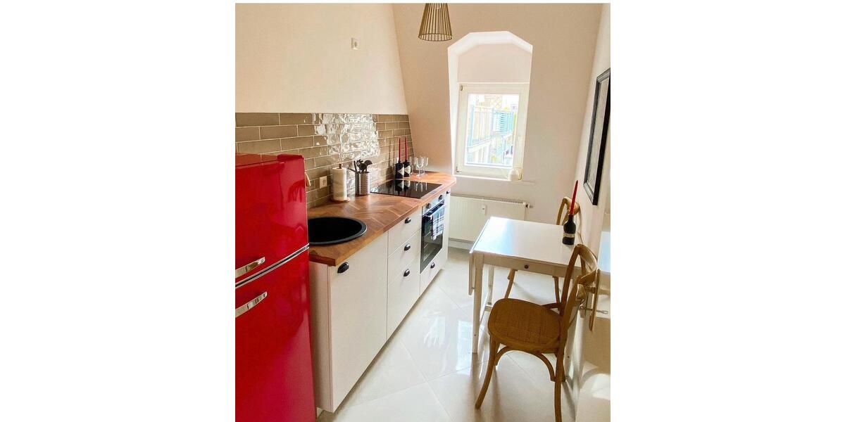 Dachgeschoßwohnung Leipzig Südwest - 2 Zimmer, 45 m&sup2;, 1.400&euro; | Angebot:25365154