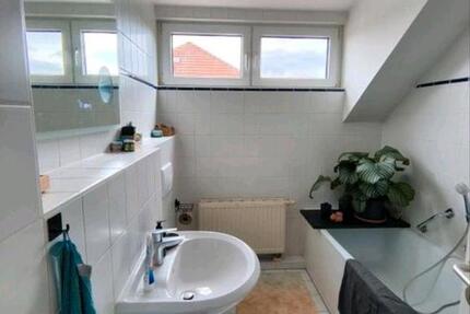 Wohnung Schkeuditz - 2 Zimmer, 72 m&sup2;, 712&euro; | Angebot:27585629